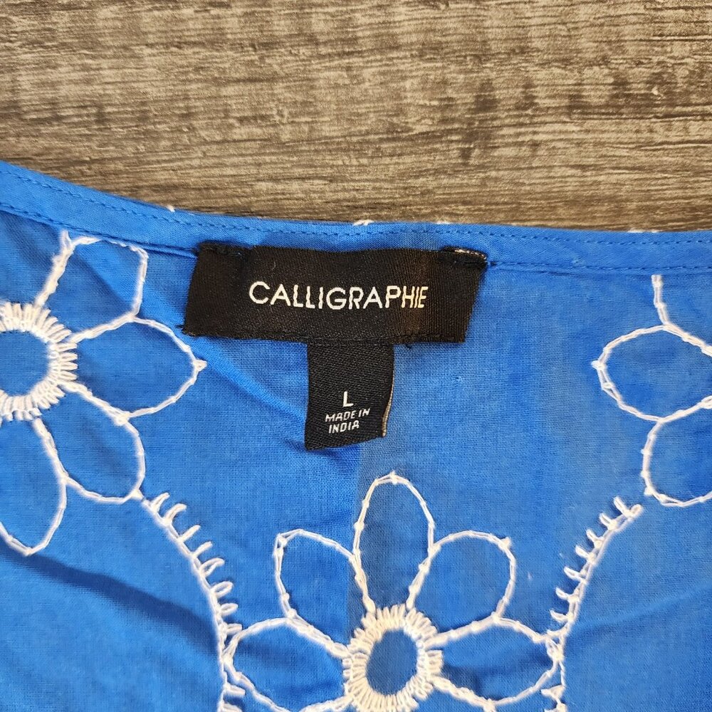 Calligraphie Women's Blouse Embroidered V-neck Button Down Blue White Size Large - Picture 7 of 15